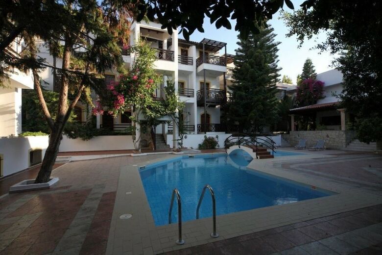 Aparthotel Rena Apartments