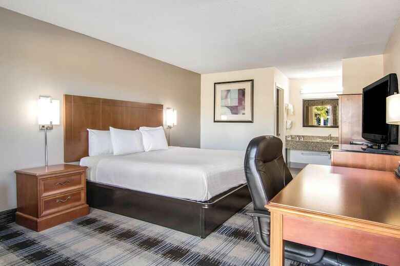 Motel Americas Best Value Inn Perry