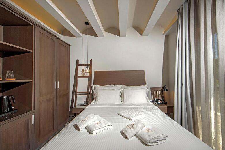 Hotel Pyrgos Boutique & Suites