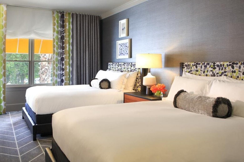 Hotel Mulberry Inn