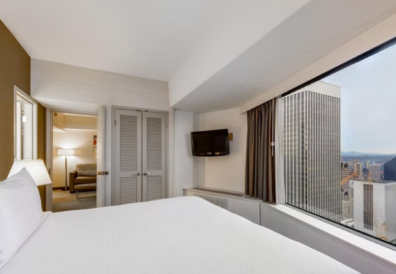 Crowne Plaza Hotel Seattle