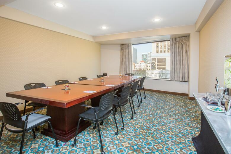 Crowne Plaza Hotel Seattle