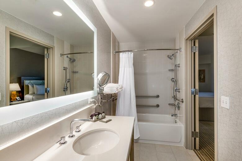 Crowne Plaza Hotel Seattle