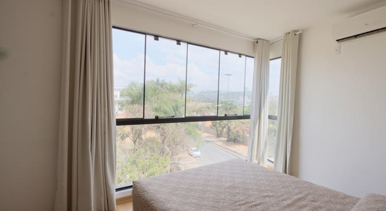 Bristol Alameda Business Hotel