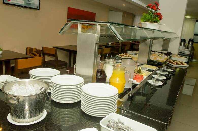 Bristol Alameda Business Hotel