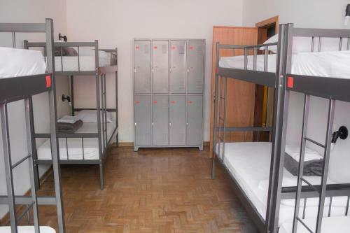 Rock! And Hostel