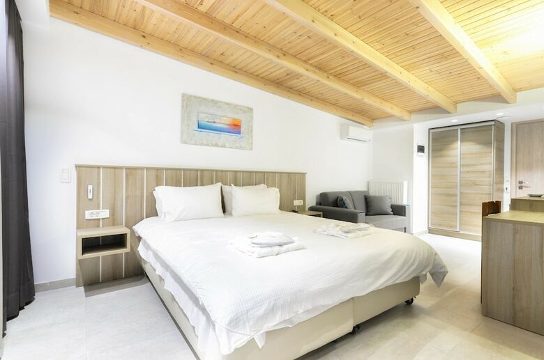 Hotel Iakinthos Tsilivi Beach
