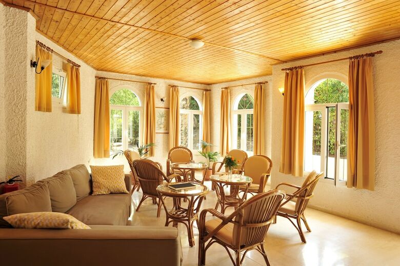 Aparthotel Balaris Apartments