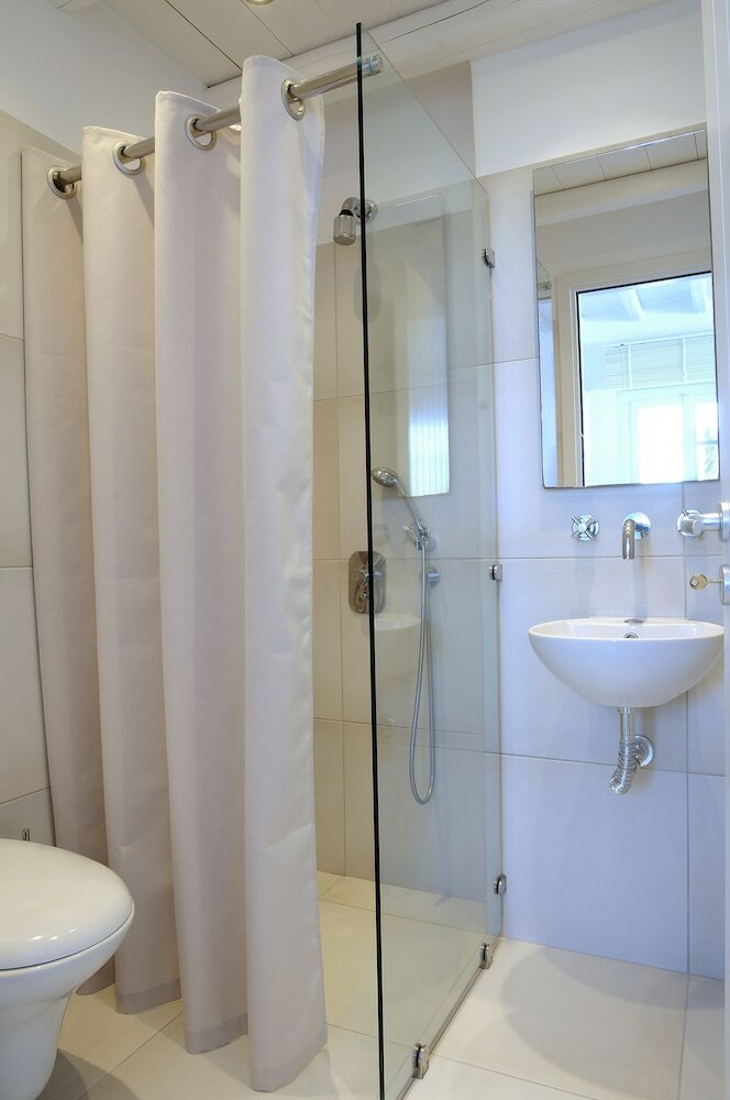 Apartamentos Kapetan Tasos Suites
