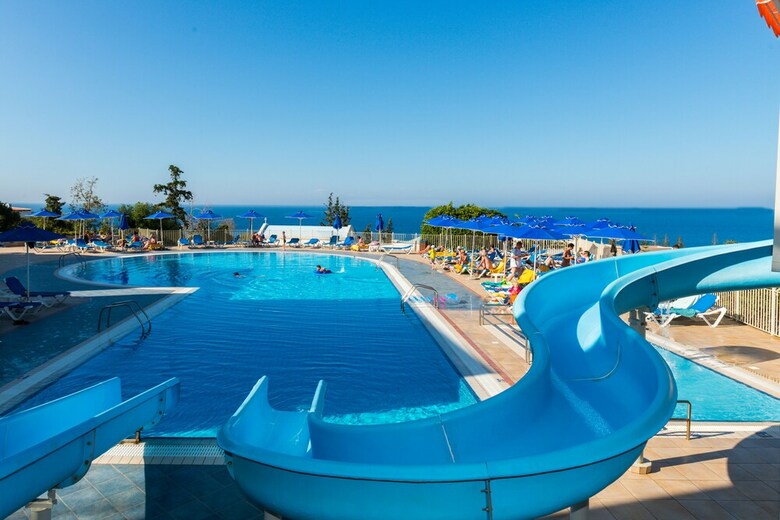 Grand Hotel Holiday Resort