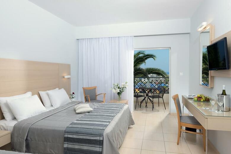 Grand Hotel Holiday Resort