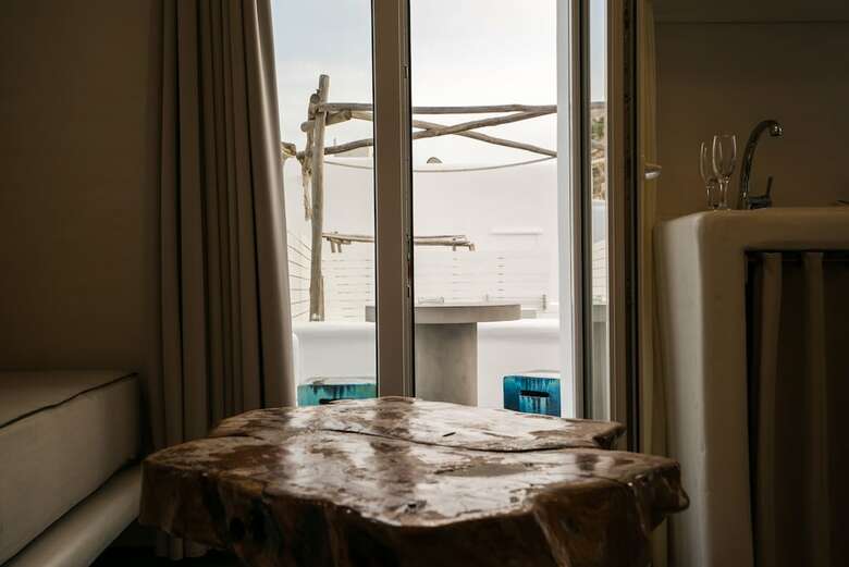 Hotel Flaskos Suites