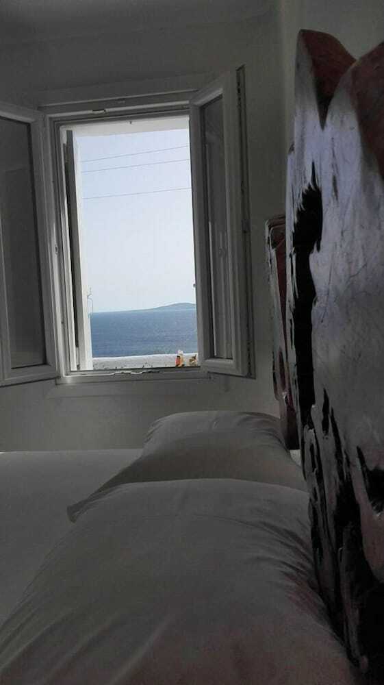 Hotel Flaskos Suites