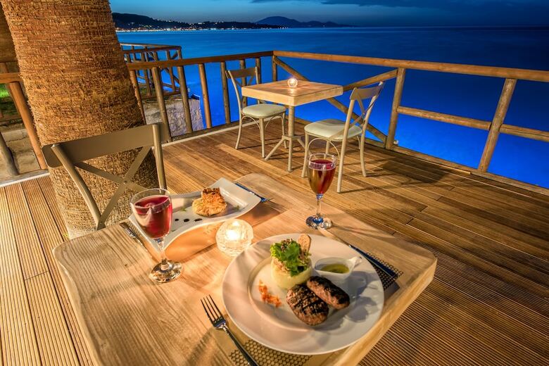 Windmill Bay Aparthotel