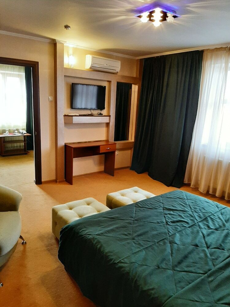 Stara Vezha Hotel