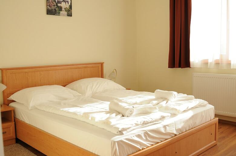 Hotel Hal�szkert