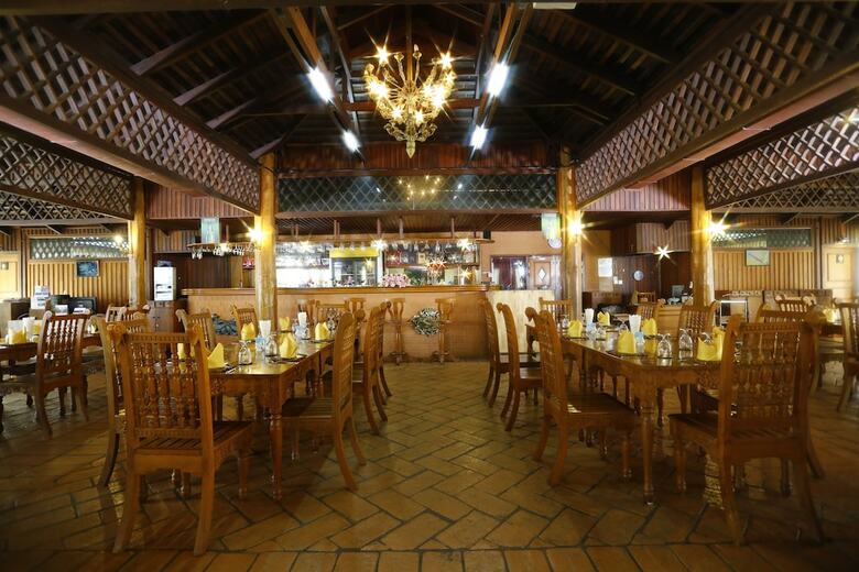 Royal Kaytumadi Hotel