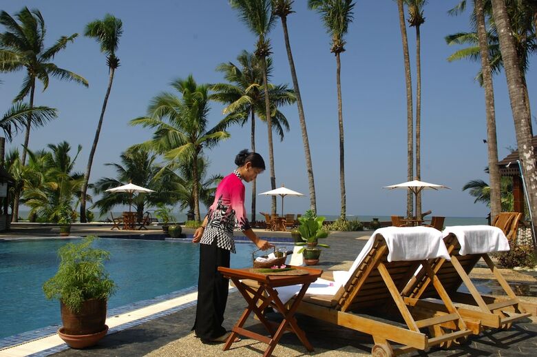 Hotel Amazing Chaung Tha Resort