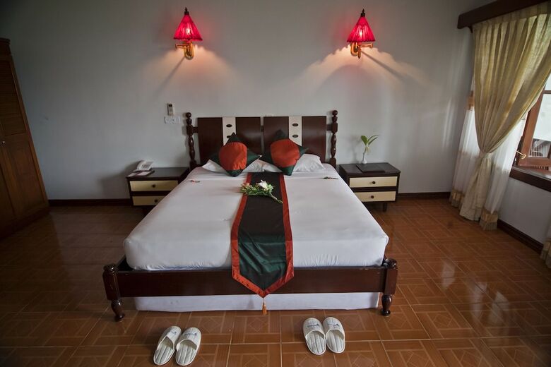 Hotel Amazing Chaung Tha Resort