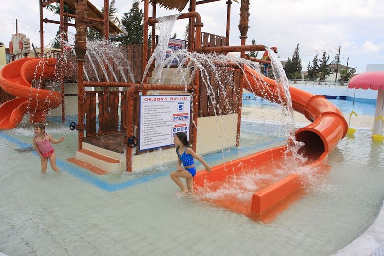 Hotel Electra Holiday Village Water Park Resort