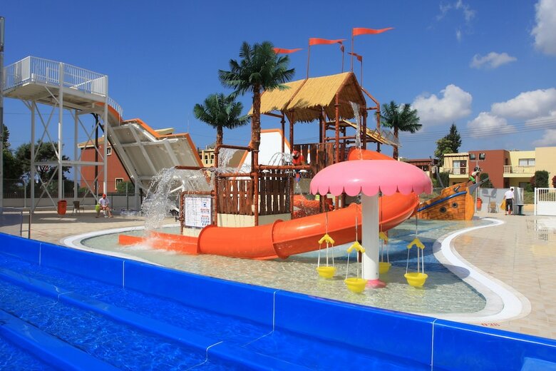 Hotel Electra Holiday Village Water Park Resort