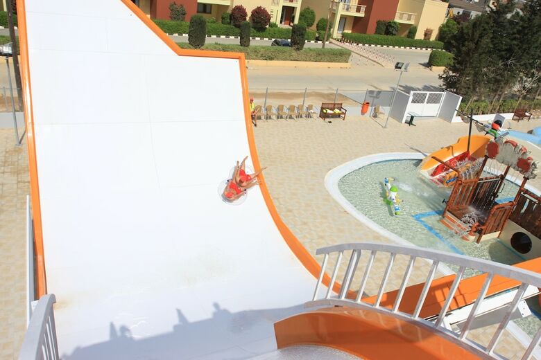 Hotel Electra Holiday Village Water Park Resort