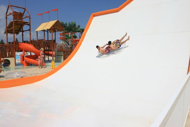 Hotel Electra Holiday Village Water Park Resort