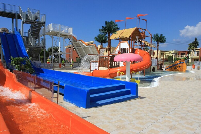 Hotel Electra Holiday Village Water Park Resort