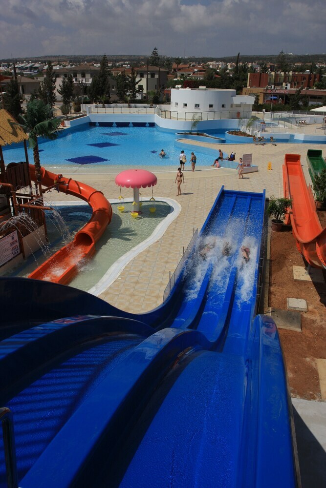 Hotel Electra Holiday Village Water Park Resort