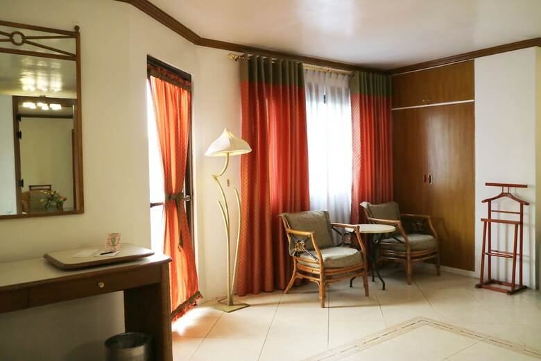 Golden Pine Hotel