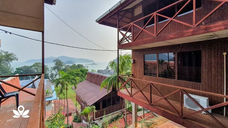 Posada Zen Rooms Uptown Beach Resort