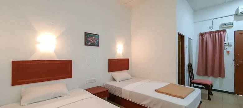 Posada Zen Rooms Uptown Beach Resort