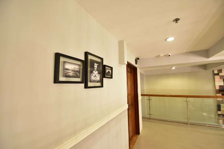 Almont City Hotel