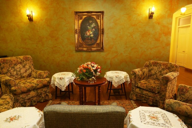 Hotel The Firs
