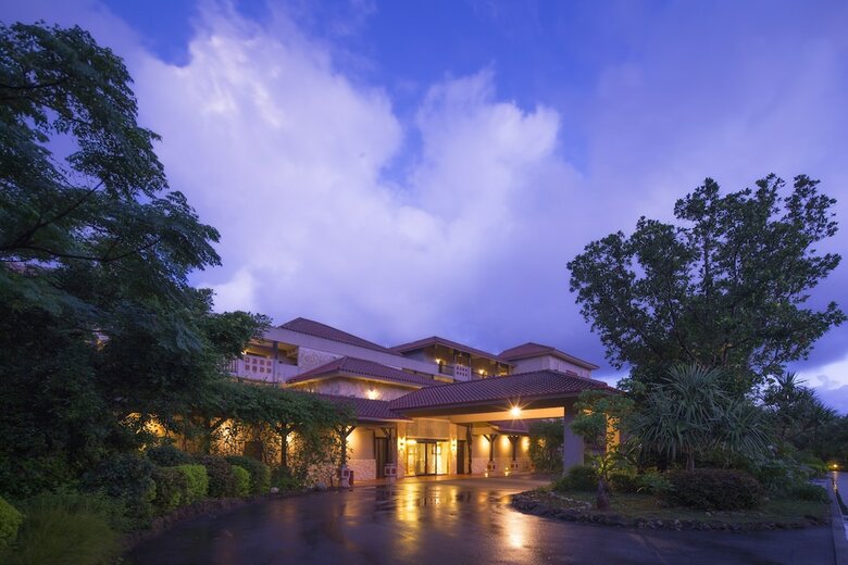 Hoshino Resorts Iriomote Hotel
