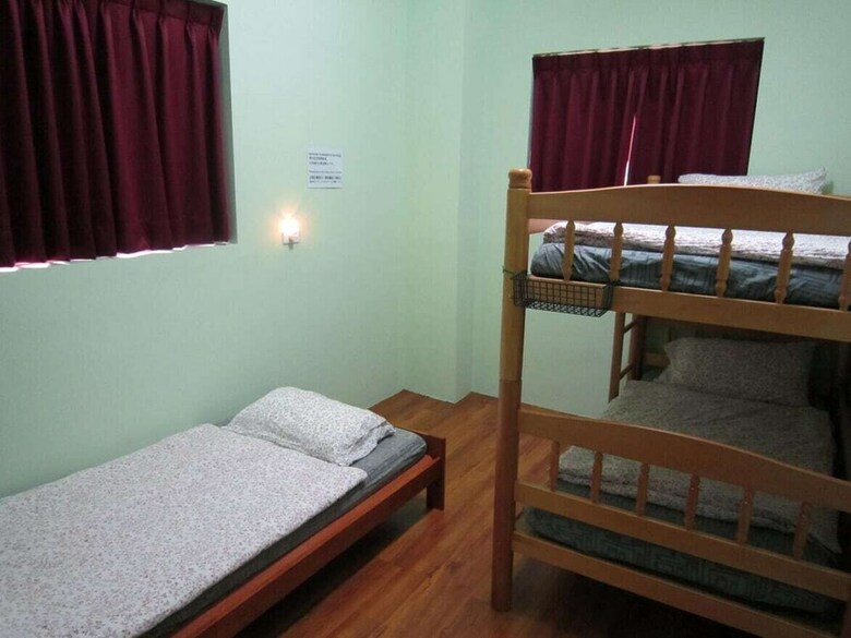 Hostal Guest House Puli