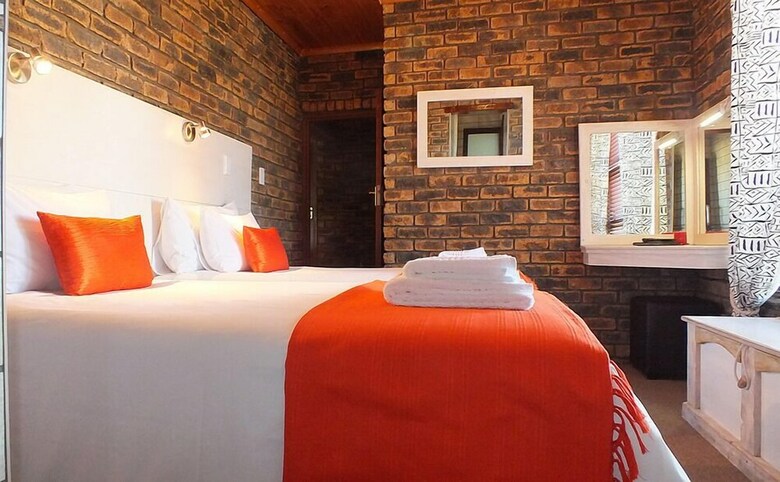 Bed & Breakfast White Shark Guest House