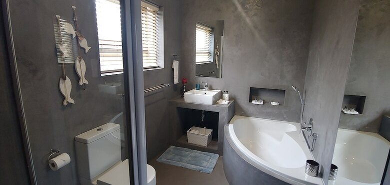 Bed & Breakfast White Shark Guest House
