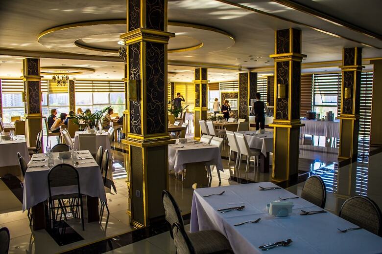 Golden Falcon Hotel