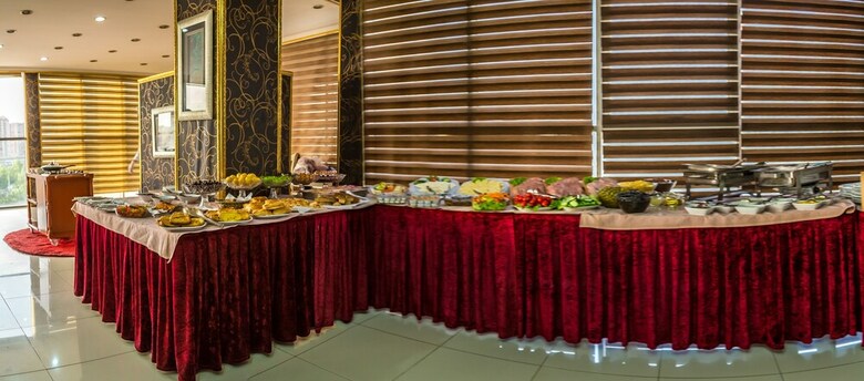 Golden Falcon Hotel