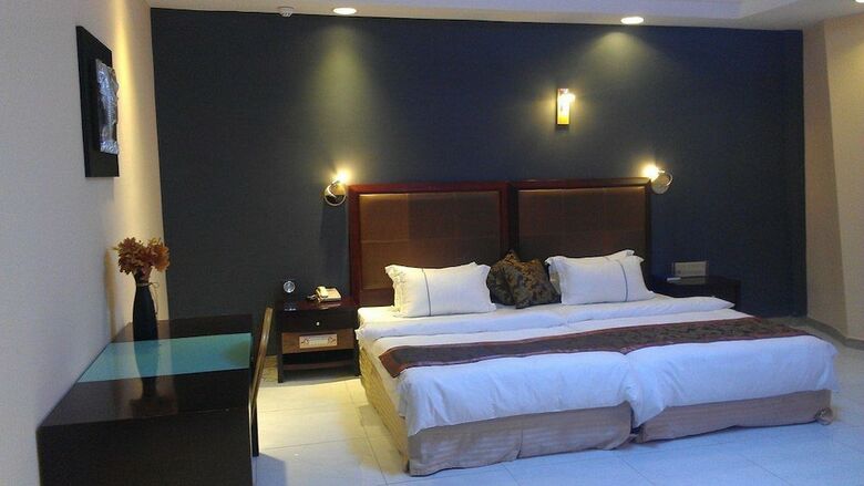 Sun Beach Hotel