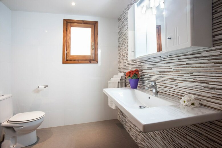 Apartamentos Bah�a Santa Eulalia