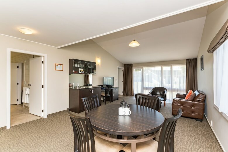 Hotel Copthorne Resort Solway Park