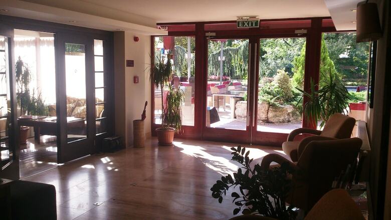 Hotel Bassiana