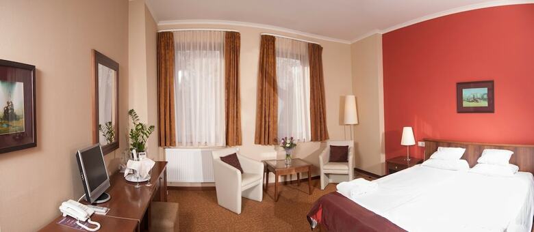 Hotel Bassiana