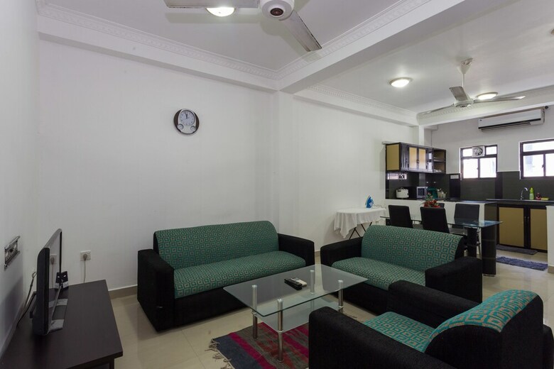 Aparthotel Oyo 293 Akara Suites And Apartments