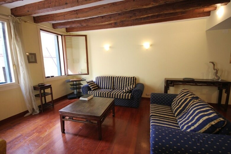 Veniceiloveyou Apartments