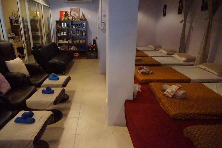 Hotel Number 1 Guesthouse & Restaurant