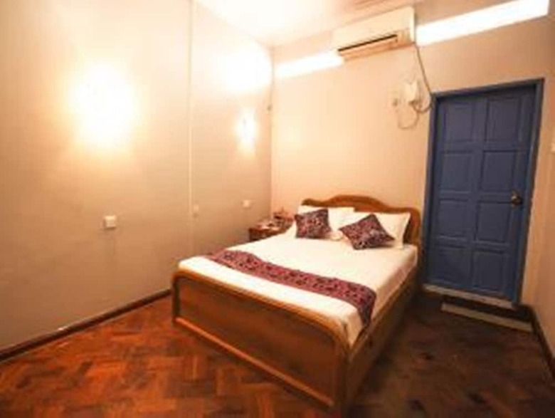 East Mandalay Hotel