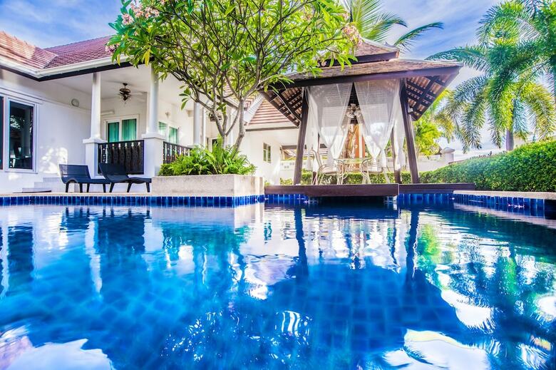 Green Residence Pool Villa Pattaya